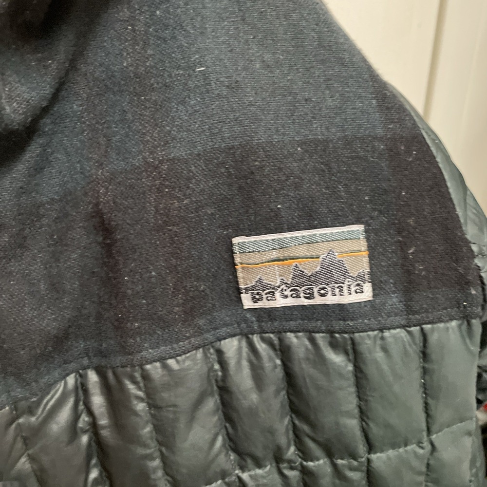 Patagonia Recycled Duck Quilted Down Hooded Coat Carbon Green 28075 Woman's XL - Picture 4 of 9